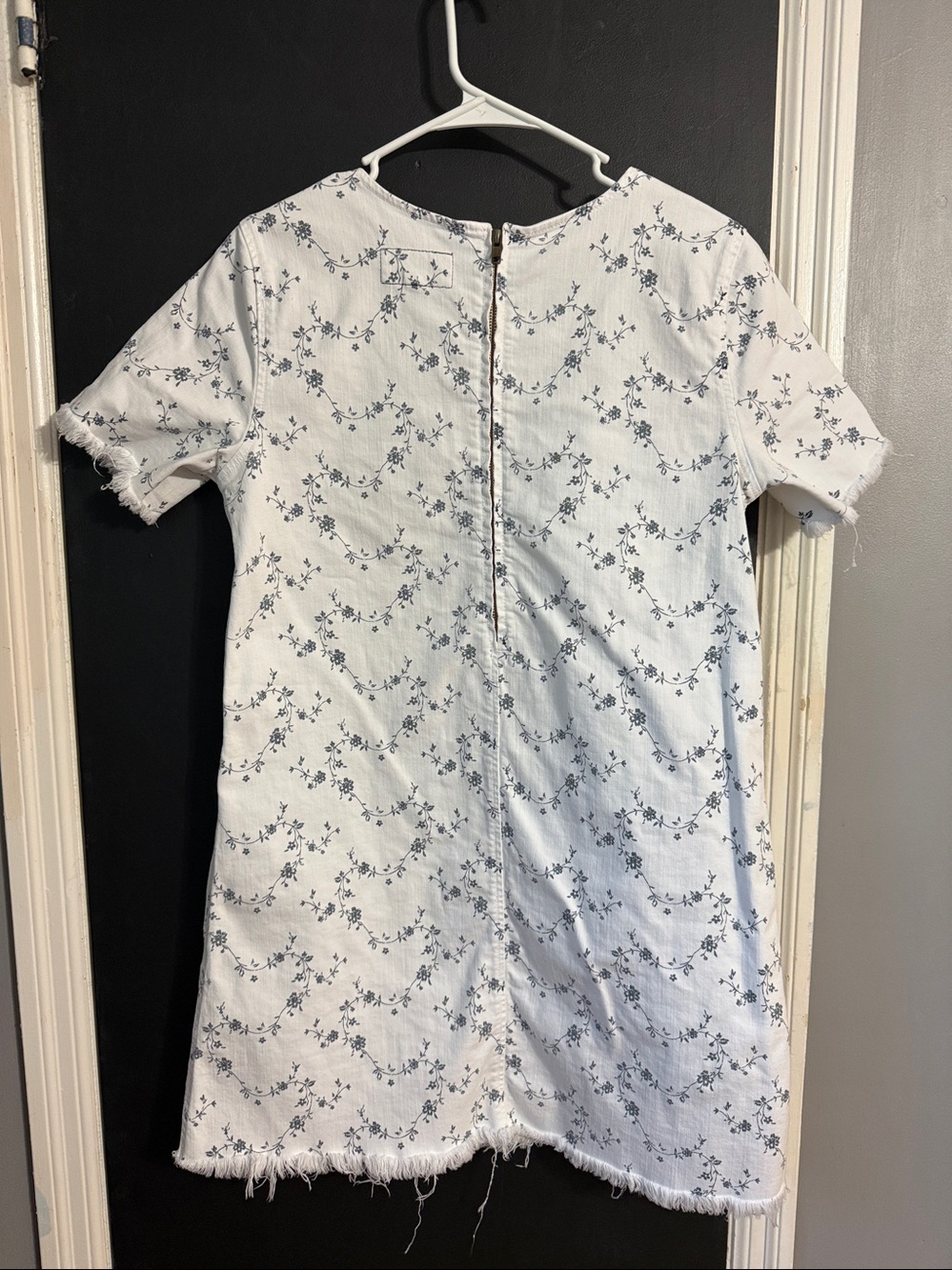 Current/Elliott The Fray Edge Shift Dress Sugar Viney Floral Size: 3 (10) - Picture 2 of 7